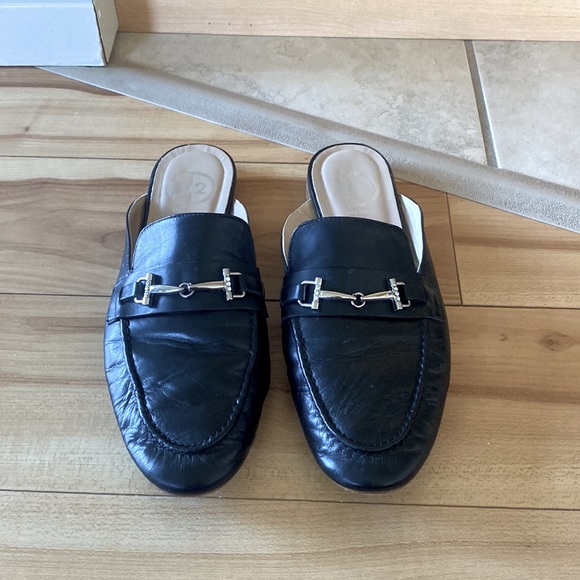 B2 Slip-on Dress Shoes - Picture 3 of 5